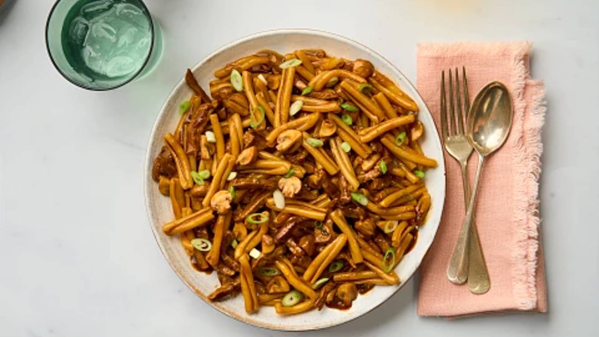 Sweet Soy & 5 Spice Pasta with Beef