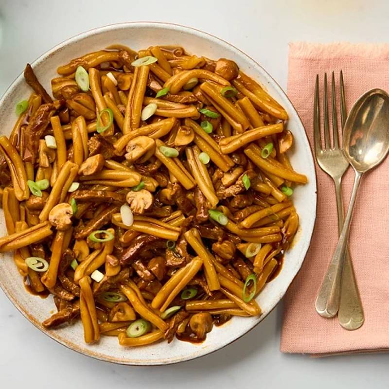 Sweet Soy & 5 Spice Pasta with Beef