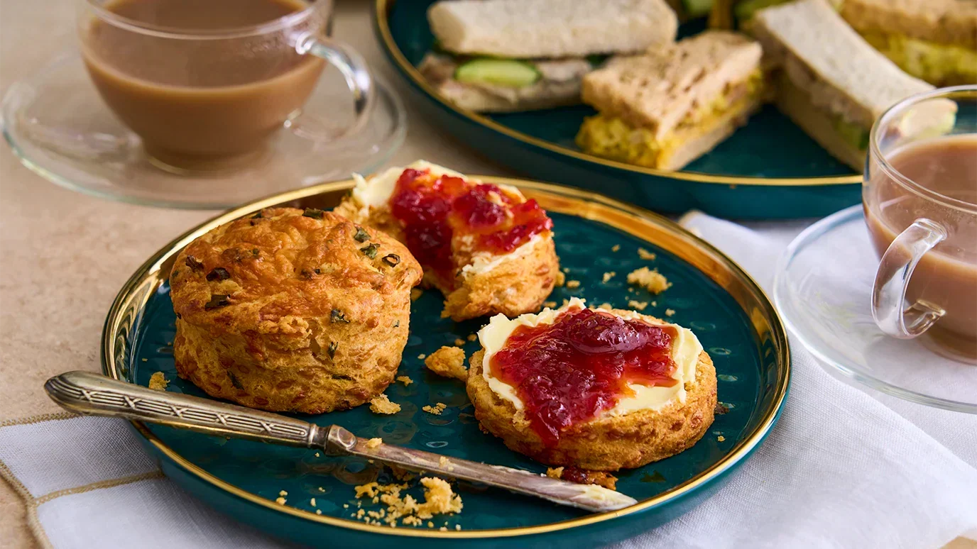 cheese and chive scones