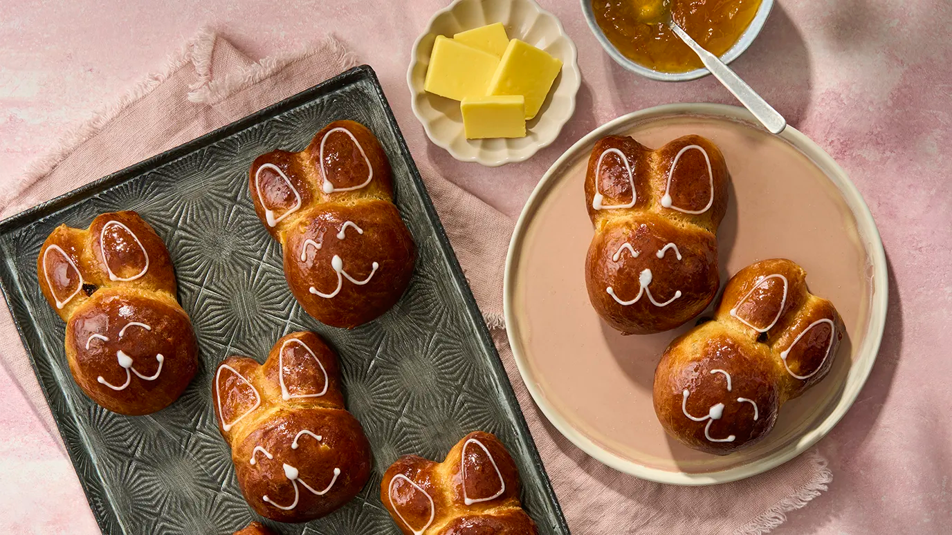 Easter Fluffy Hot Cross Bunnies Recipe