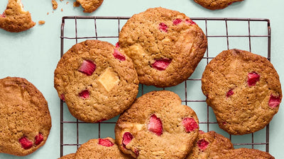 Strawberry, White Chocolate & Cinnamon Cookies Recipe